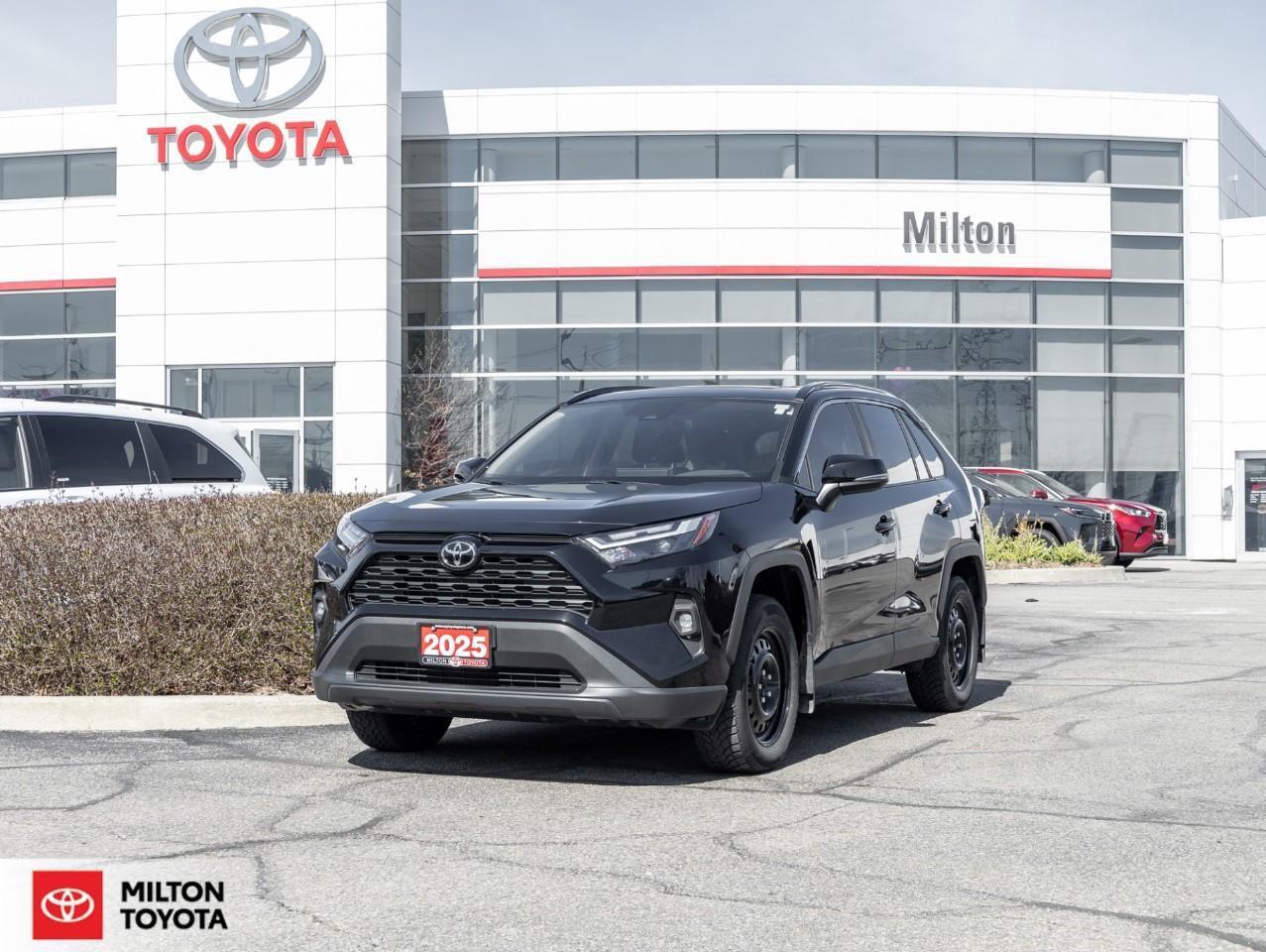 2025 Toyota RAV4 LEATHER SUNROOF REMOTE CONNECT ONE OWNER TCUV XLE Photo0