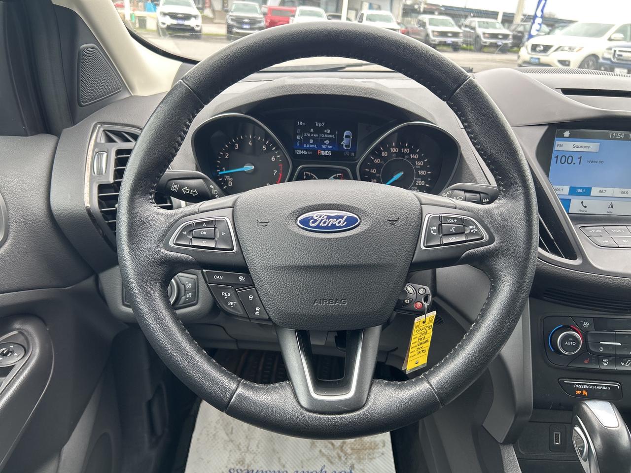 2018 Ford Escape SEL FWD 1.5L PANO ROOF LEATHER ADAPTIVE CRUISE Photo