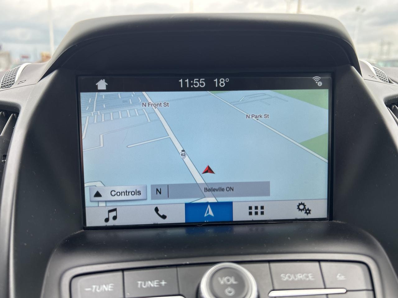 2018 Ford Escape SEL FWD 1.5L PANO ROOF LEATHER ADAPTIVE CRUISE Photo
