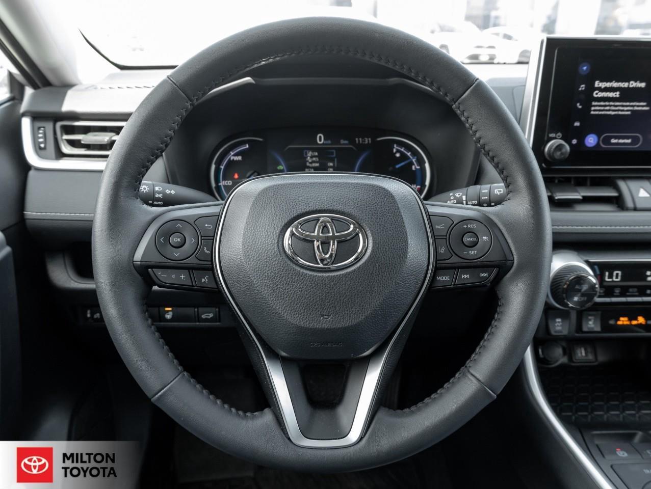2025 Toyota RAV4 Hybrid SUNROOF CARPLAY HEATED STEERING ONE OWNER TCUV XLE Photo