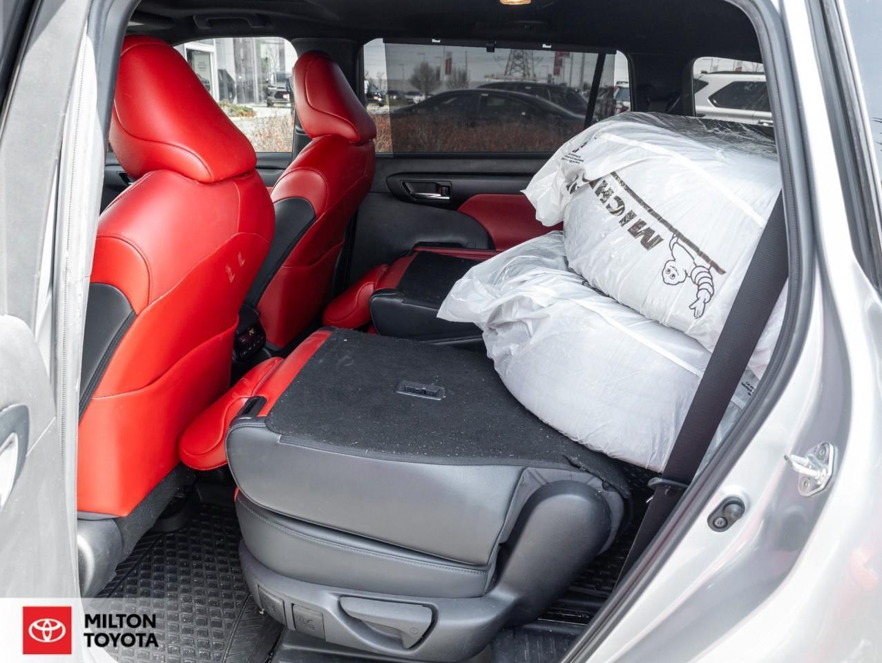 2022 Toyota Highlander LEATHER HEATED STEERING SUNROOF ONE OWNER 7 PASSEN Photo