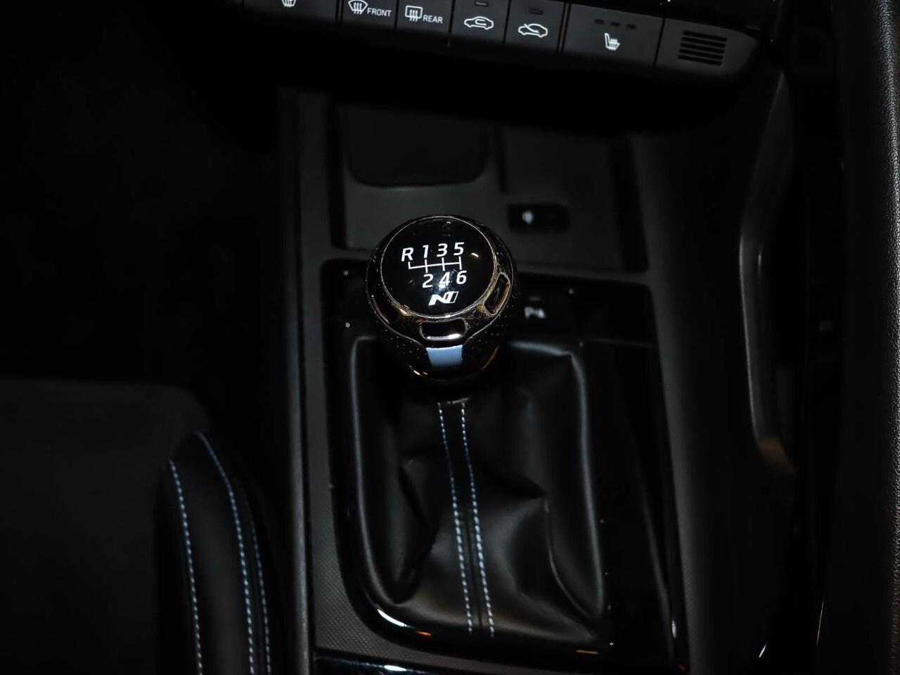2024 Hyundai Elantra N Manual Photo