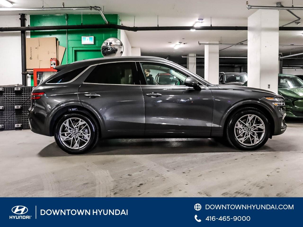 2024 Genesis GV70 2.5T Advanced AWD Photo2