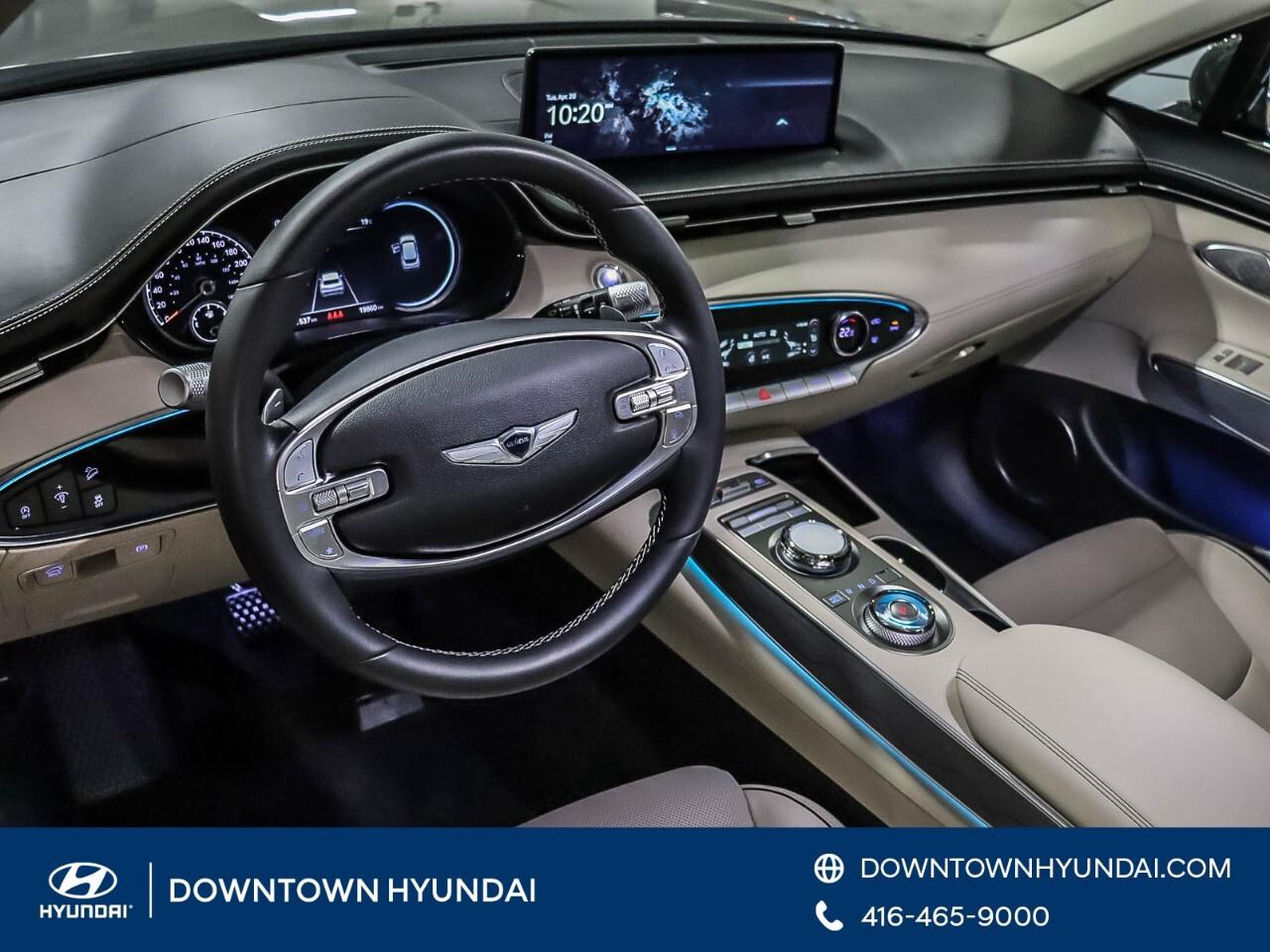 2024 Genesis GV70 2.5T Advanced AWD Photo