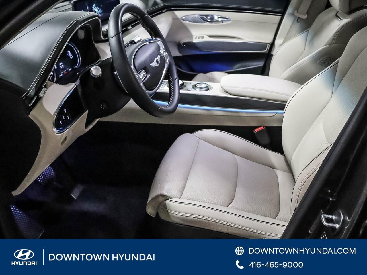 2024 Genesis GV70 2.5T Advanced AWD Photo