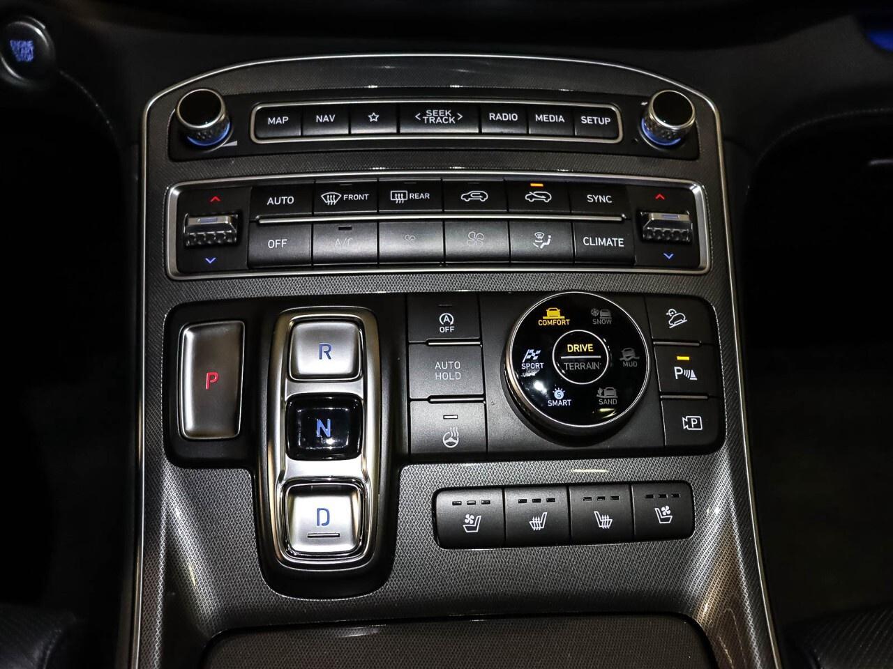 2023 Hyundai Santa Fe ULTIMATE CALLIGRAPHY AWD Photo