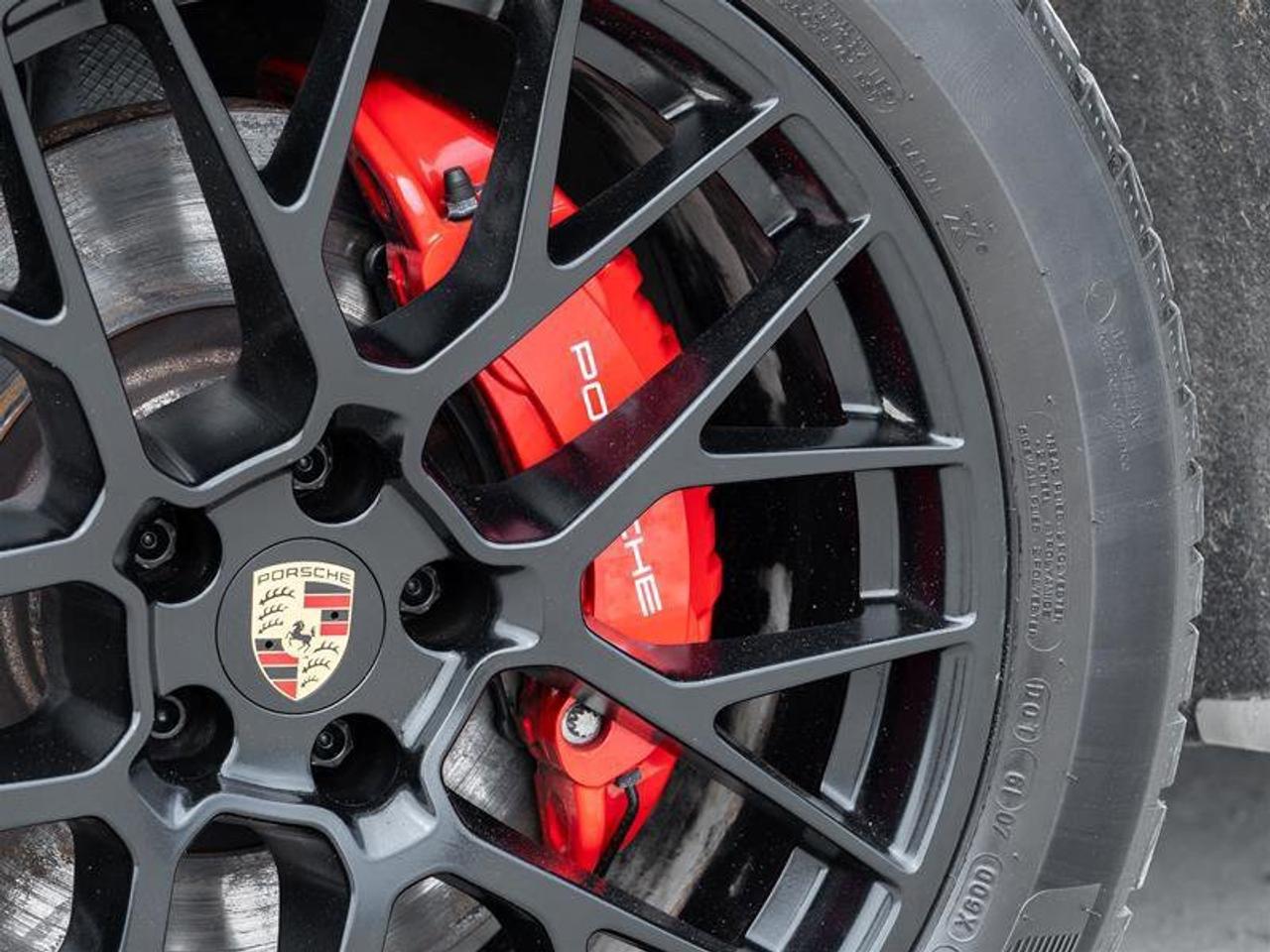 2020 Porsche Macan GTS AWD Sport Chrono Pkg Heated Multifunction GT S Photo