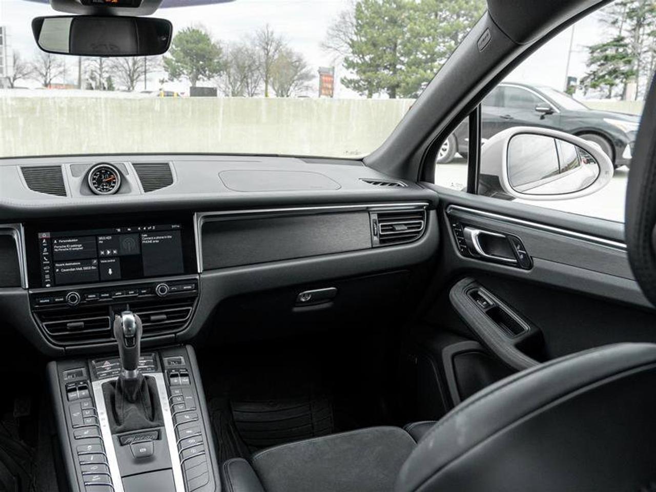 2020 Porsche Macan GTS AWD Sport Chrono Pkg Heated Multifunction GT S Photo