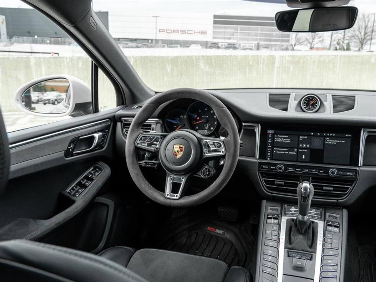 2020 Porsche Macan GTS AWD Sport Chrono Pkg Heated Multifunction GT S Photo