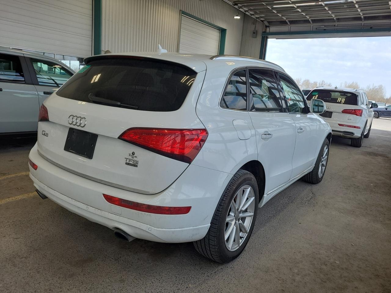 2017 Audi Q5 No Accidents l Tecknik l 2.0TFSI l 4Cyl l Navi l Photo2