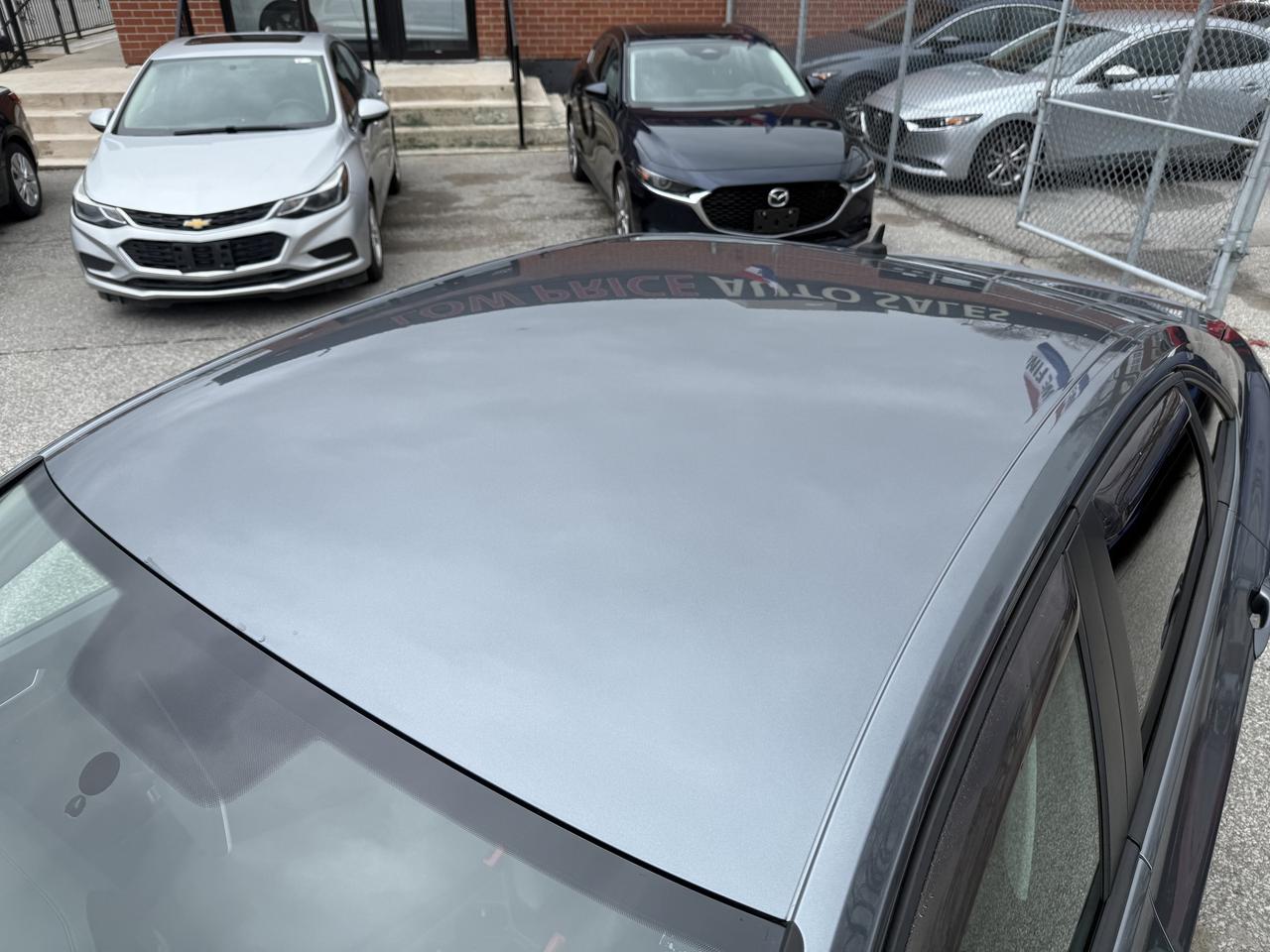 2019 Volkswagen Jetta Comfortline l 6 Speed Manual l 1.5L l 4Cyl l FWD l Photo