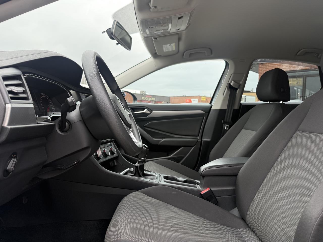 2019 Volkswagen Jetta Comfortline l 6 Speed Manual l 1.5L l 4Cyl l FWD l Photo