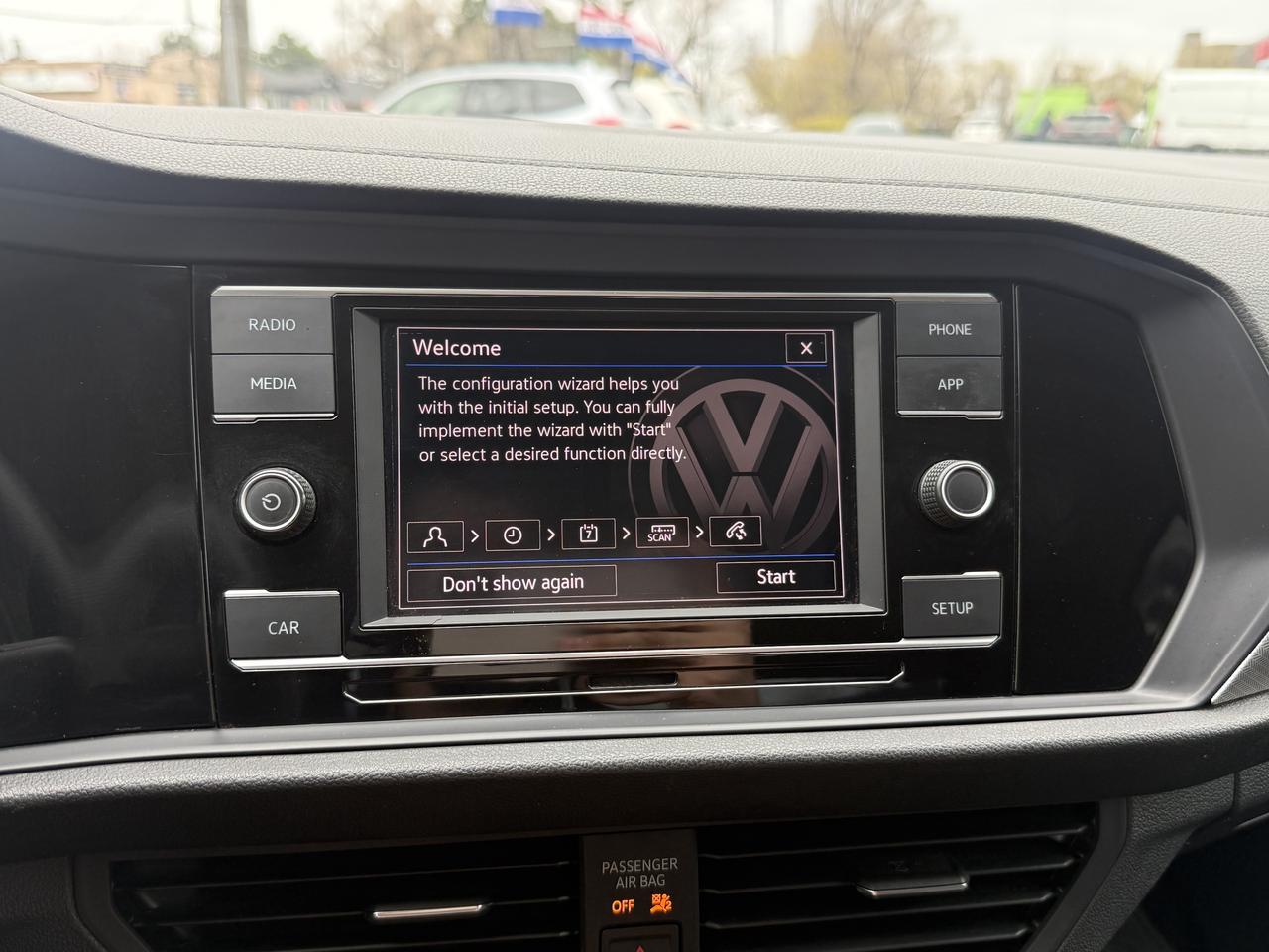 2019 Volkswagen Jetta Comfortline l 6 Speed Manual l 1.5L l 4Cyl l FWD l Photo