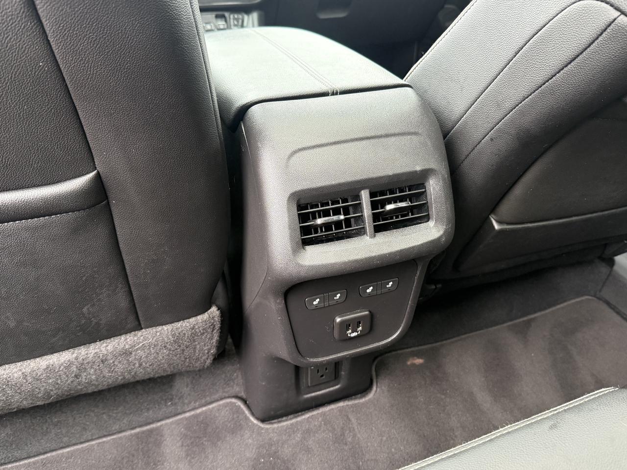 2020 GMC Terrain No Accidents l Denali l AWD l 4Cyl l Fully Loaded Photo