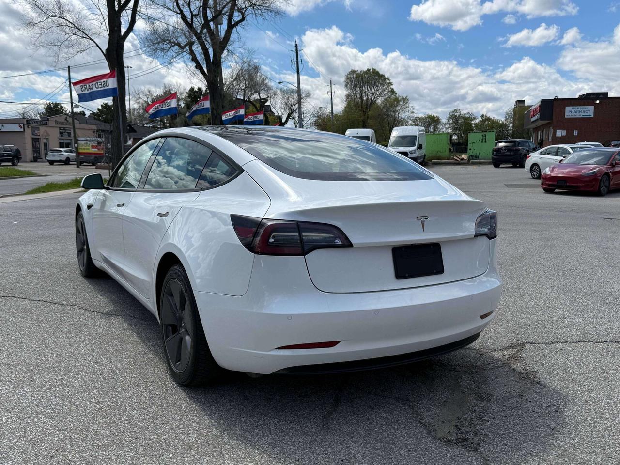2021 Tesla Model 3 Standard Range Plus l RWD l AeroCaps l Charger Inc Photo