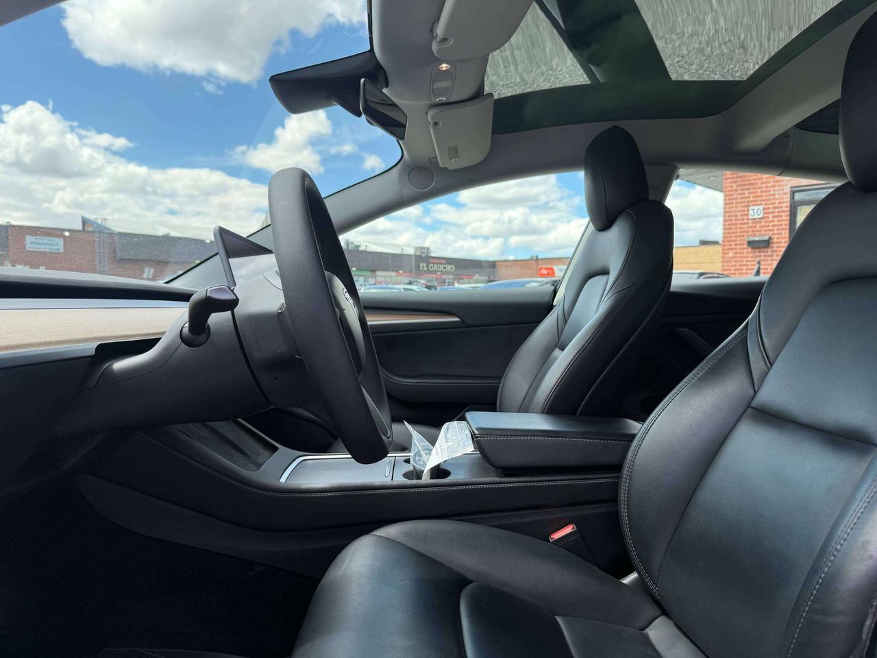 2021 Tesla Model 3 Standard Range Plus l RWD l AeroCaps l Charger Inc Photo