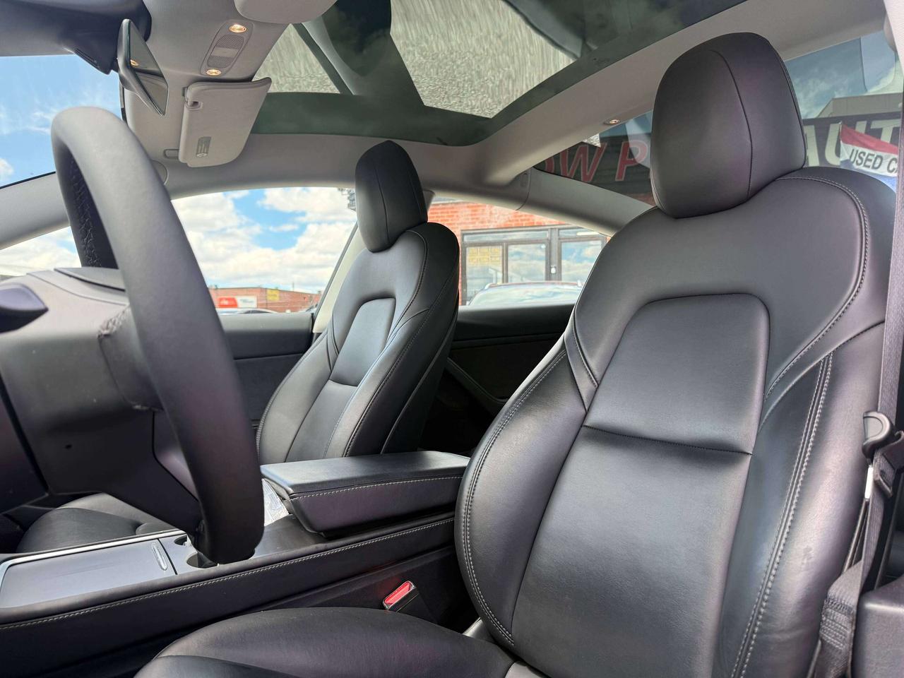 2021 Tesla Model 3 Standard Range Plus l RWD l AeroCaps l Charger Inc Photo