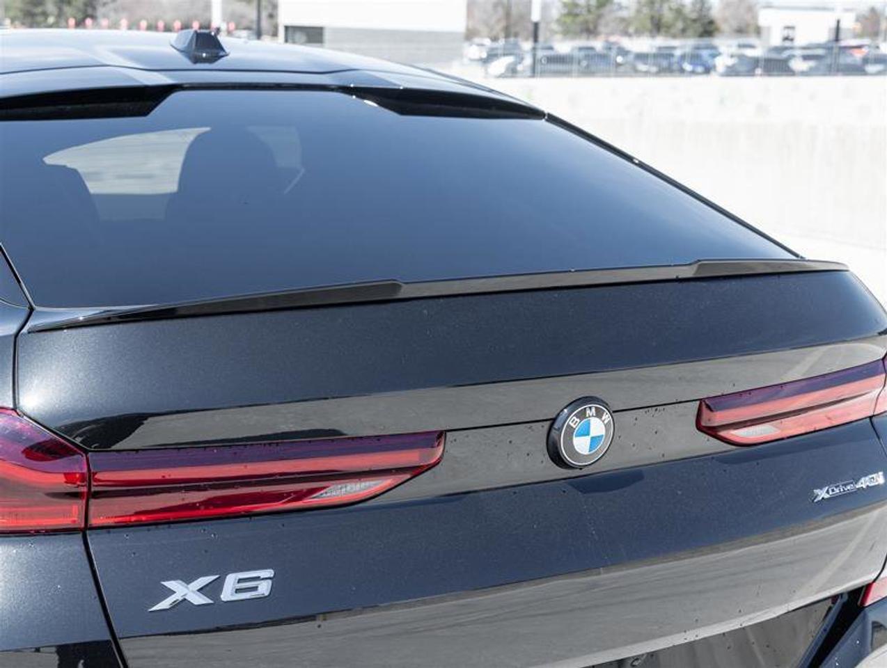 2024 BMW X6 xDrive40i Premium Enhanced Pkg M Sport Pro Pkg Fro Photo