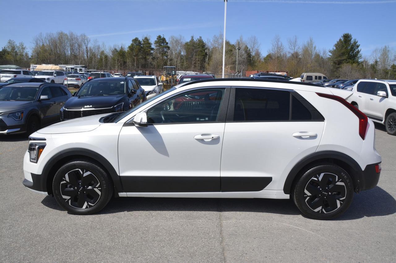 2023 Kia Niro EV Premium FWD Photo