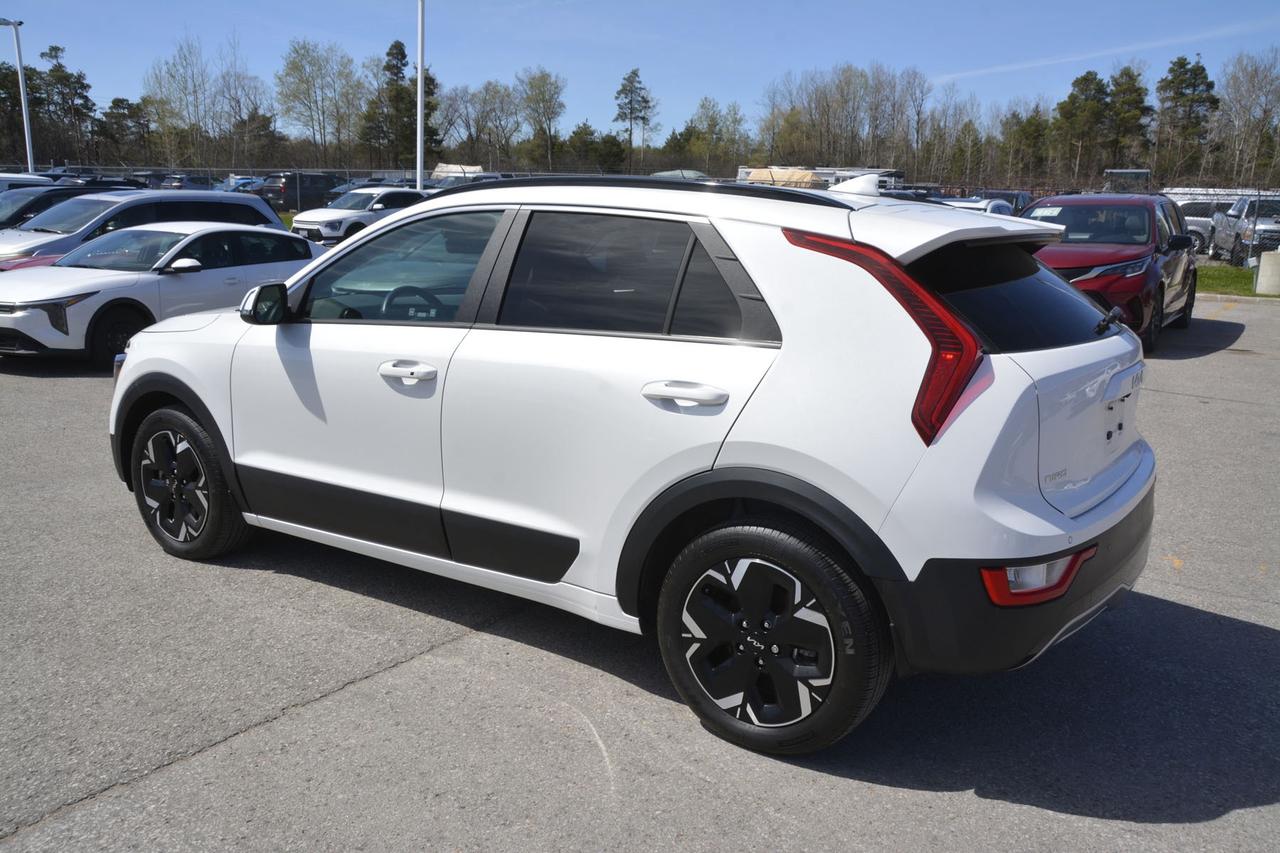 2023 Kia Niro EV Premium FWD Photo