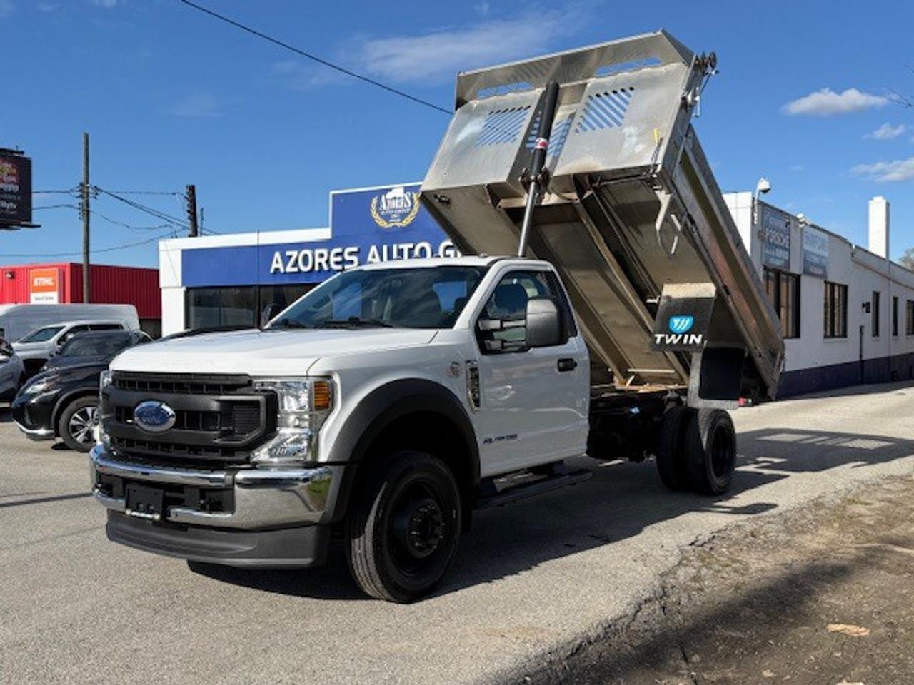 2022 Ford SUPER DUTY F-550 DRW Dump Truck w/Hydraulic Lift 6.7L Diesel Only50KM! Photo