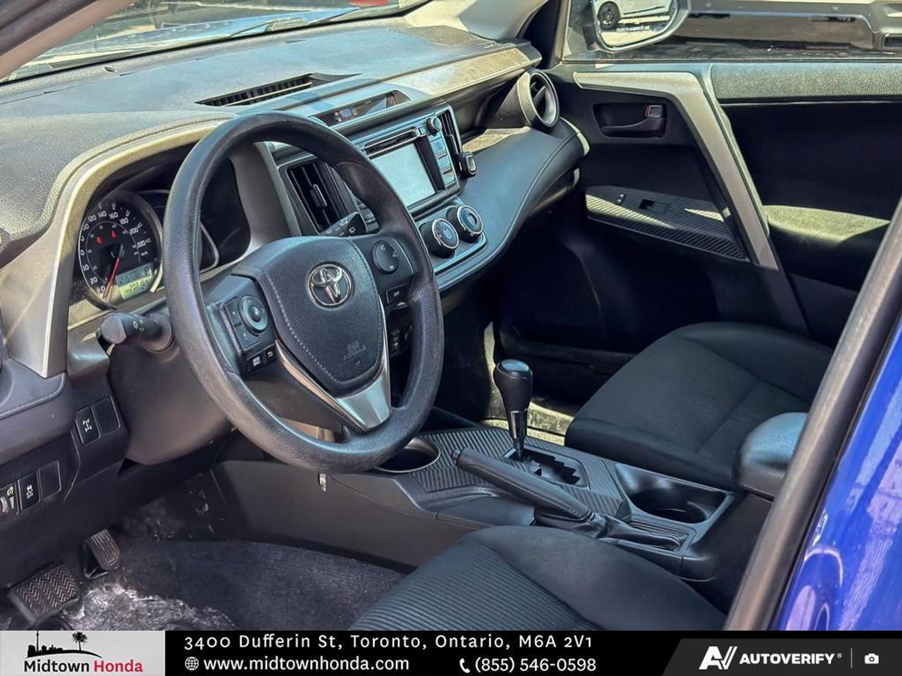 2015 Toyota RAV4 ONE OWNER I NO ACCIDENTS I ALL WHEEL DRIVE Photo