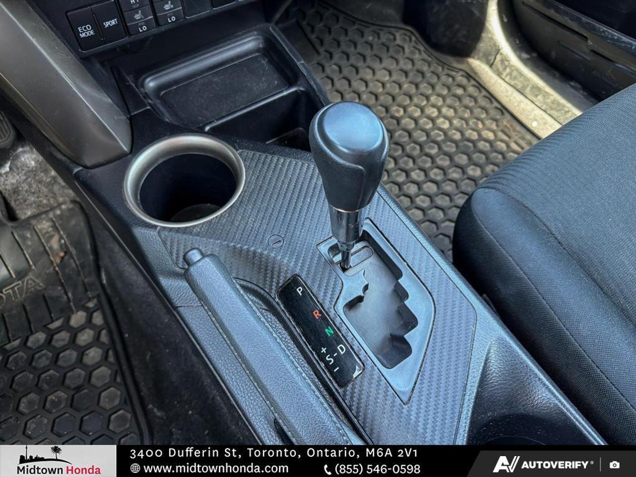 2015 Toyota RAV4 ONE OWNER I NO ACCIDENTS I ALL WHEEL DRIVE Photo