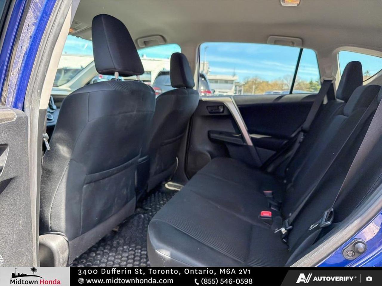 2015 Toyota RAV4 ONE OWNER I NO ACCIDENTS I ALL WHEEL DRIVE Photo