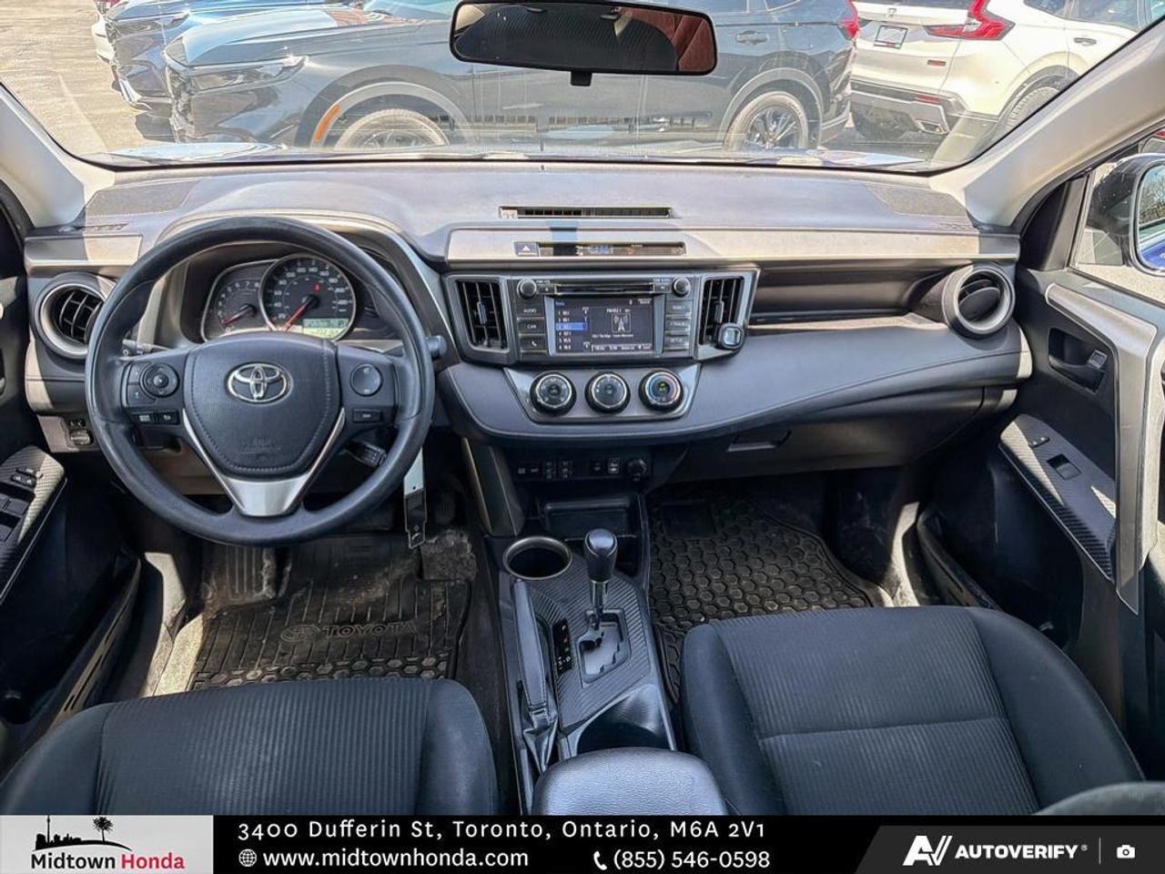 2015 Toyota RAV4 ONE OWNER I NO ACCIDENTS I ALL WHEEL DRIVE Photo