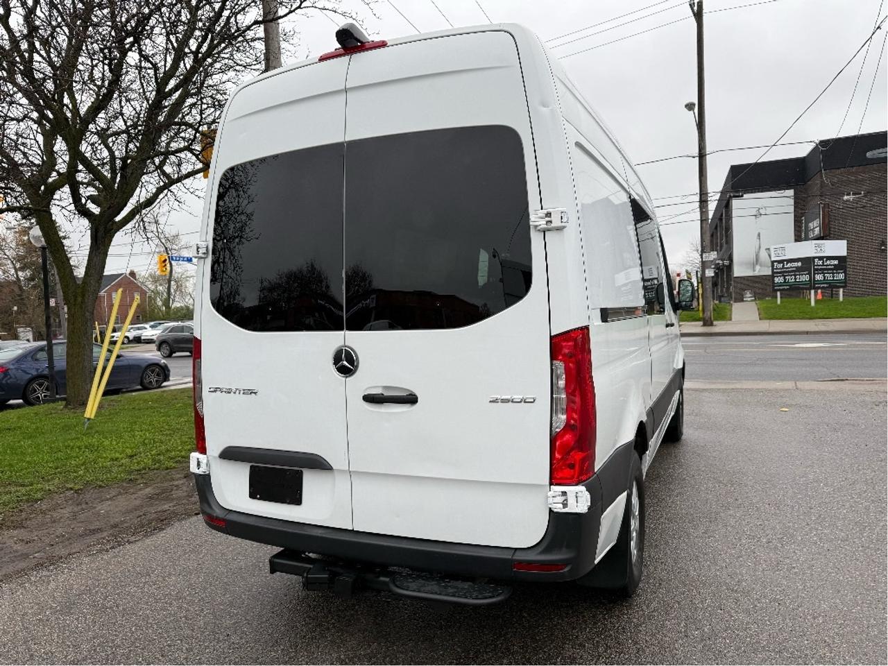 2020 Mercedes-Benz Sprinter Crew Van 5SeaterCrewVan 144 WheelBase Certified Loaded Photo