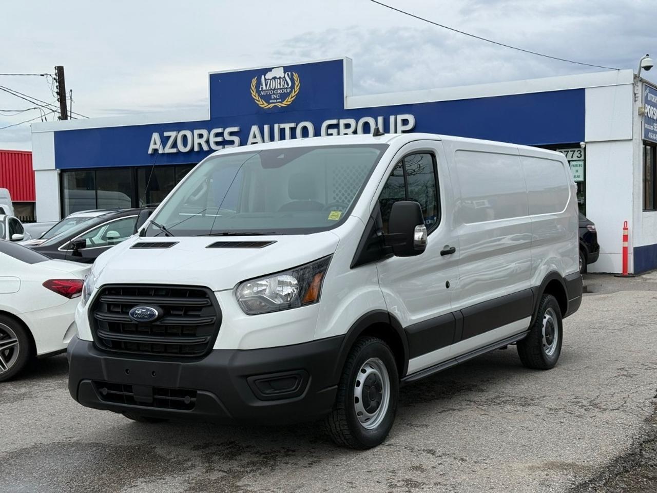 2020 Ford Transit Cargo Van T-150 130LowRoof Excellent Condition Shelf Certied Photo0
