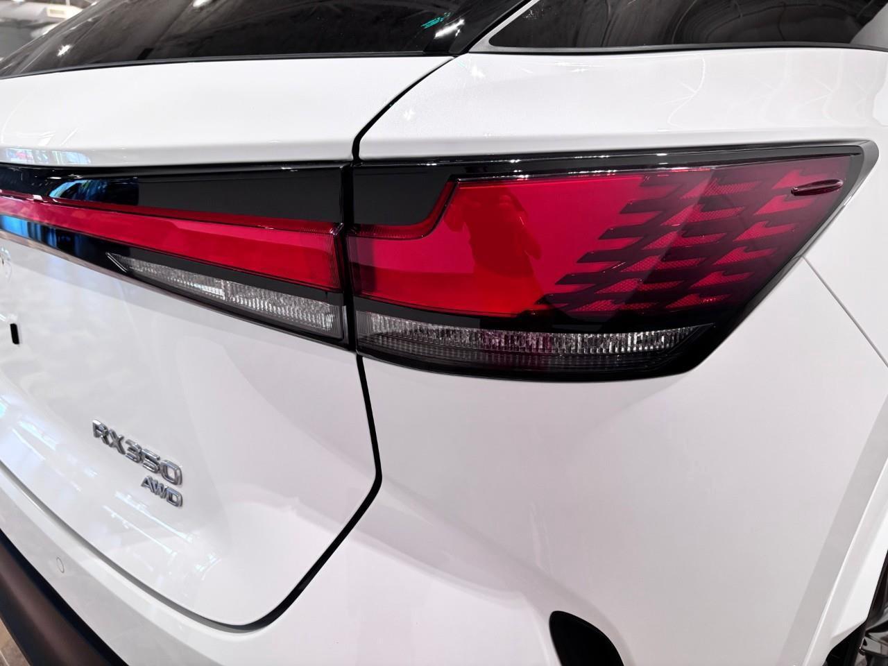 2024 Lexus RX 350 F-SPORT 3 PACKAGE - 1 OWNER Photo