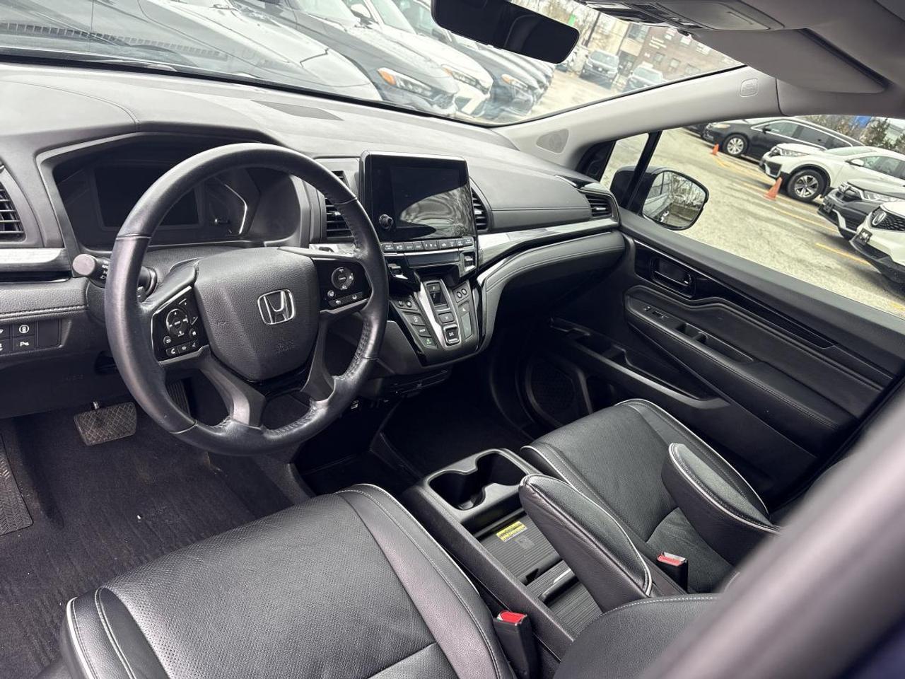 2022 Honda Odyssey Touring Photo