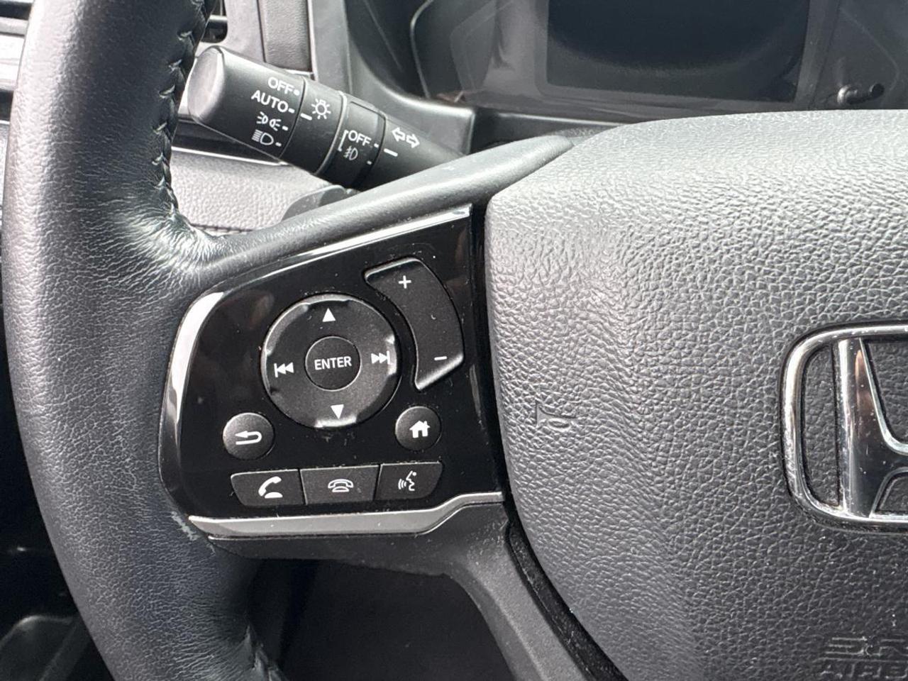 2022 Honda Odyssey Touring Photo