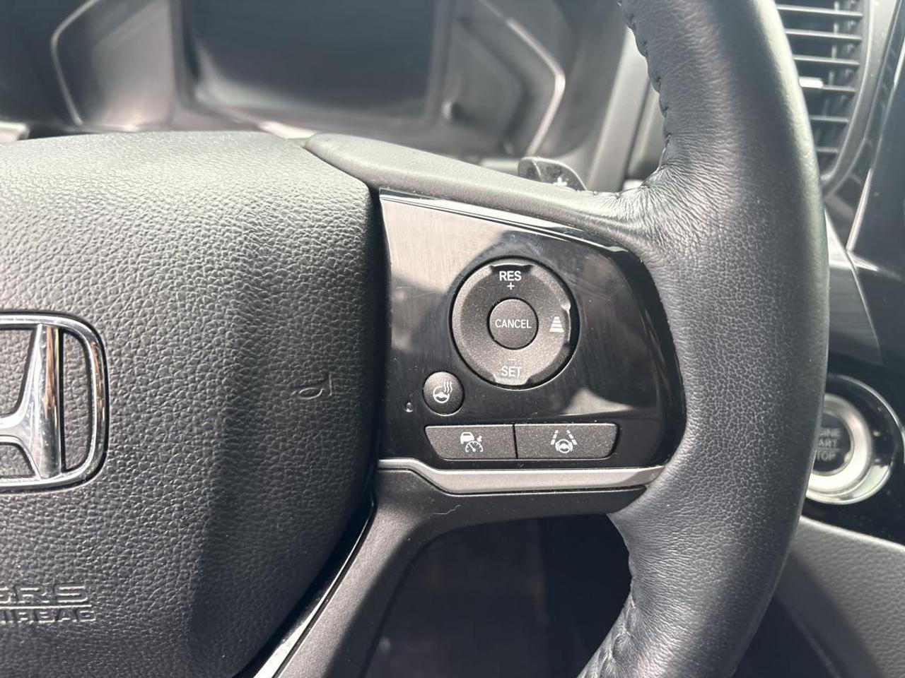 2022 Honda Odyssey Touring Photo
