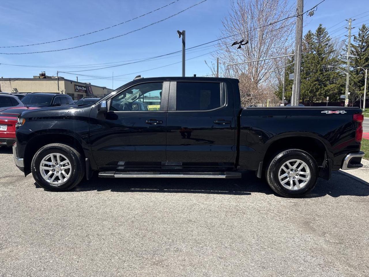 2022 Chevrolet Silverado 1500 LT Photo