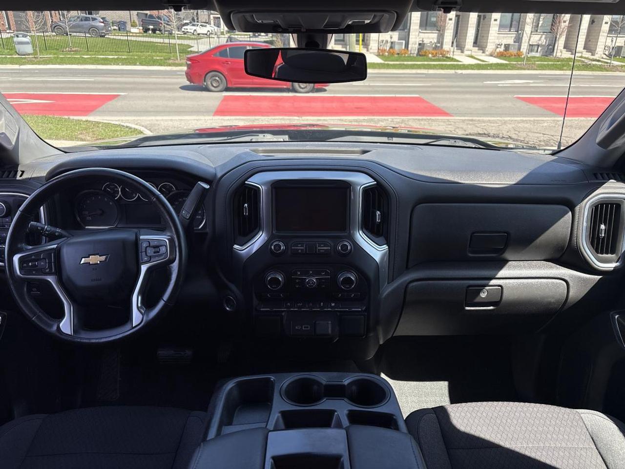 2022 Chevrolet Silverado 1500 LT Photo