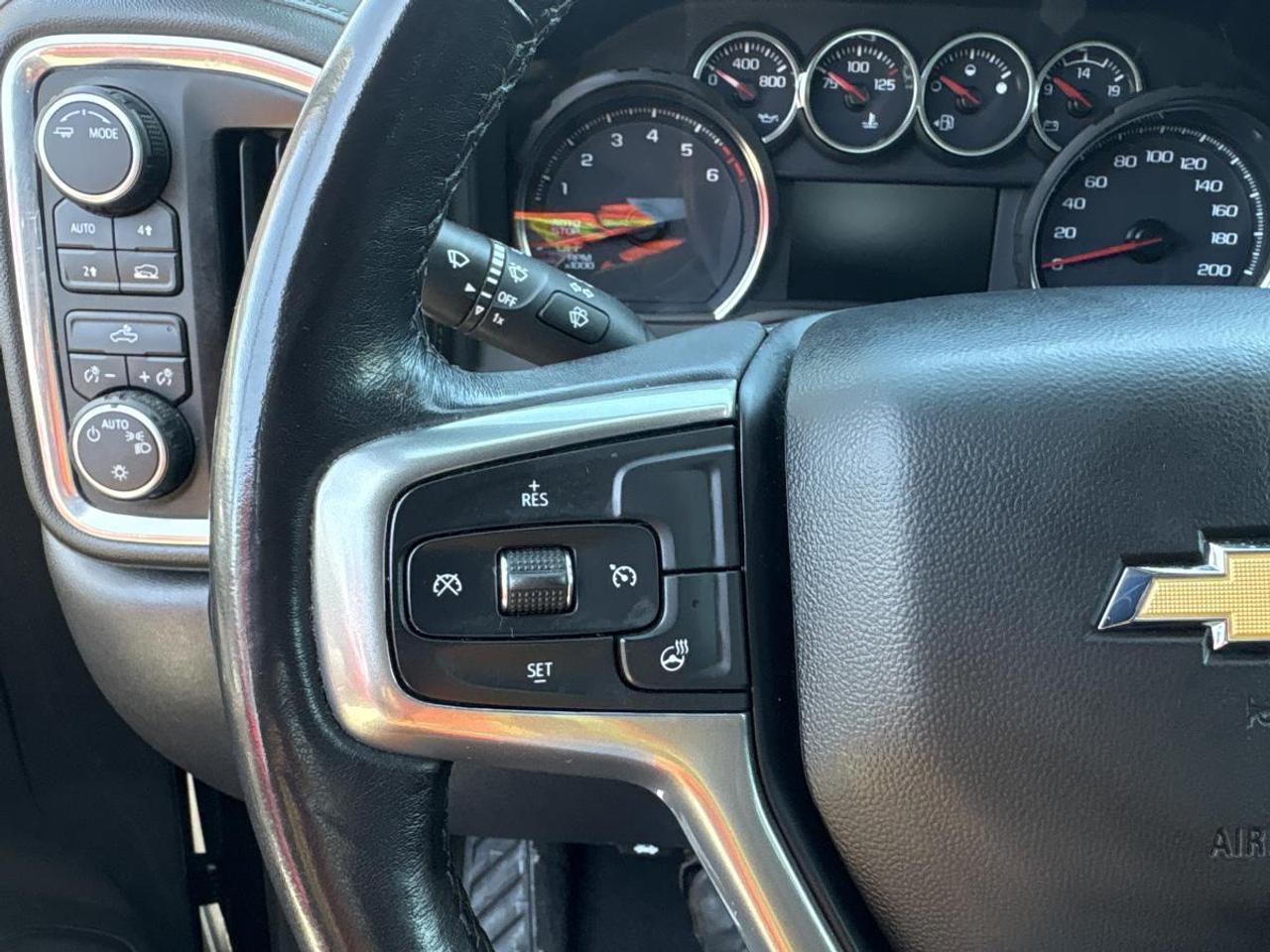 2022 Chevrolet Silverado 1500 LT Photo