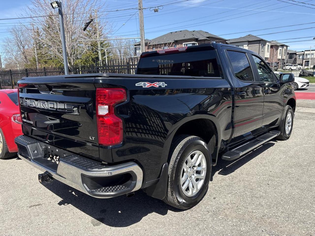 2022 Chevrolet Silverado 1500 LT Photo
