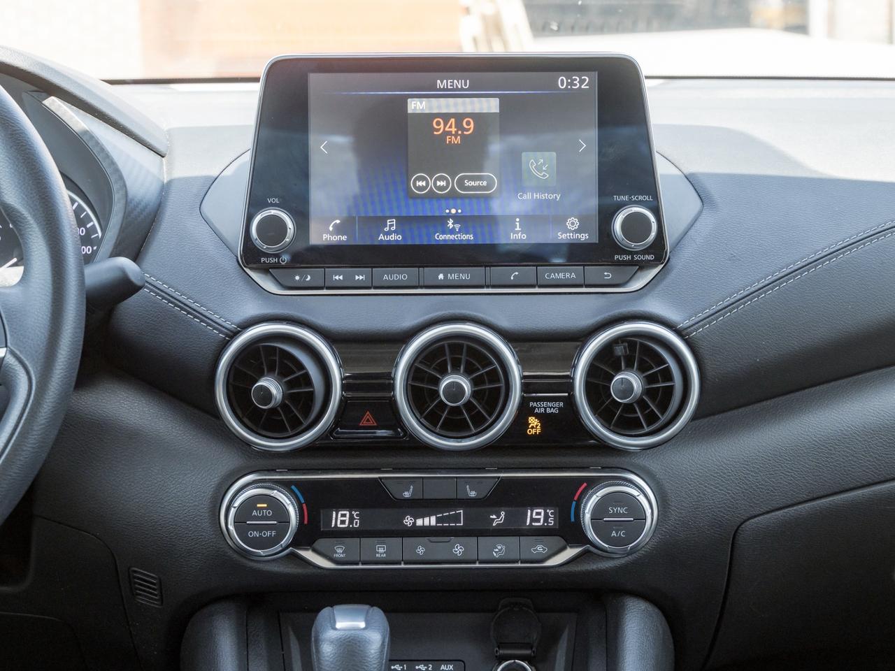 2024 Nissan Sentra SV -Blind Spot-Heated Seats-CarPlay-Heated Steerin Photo