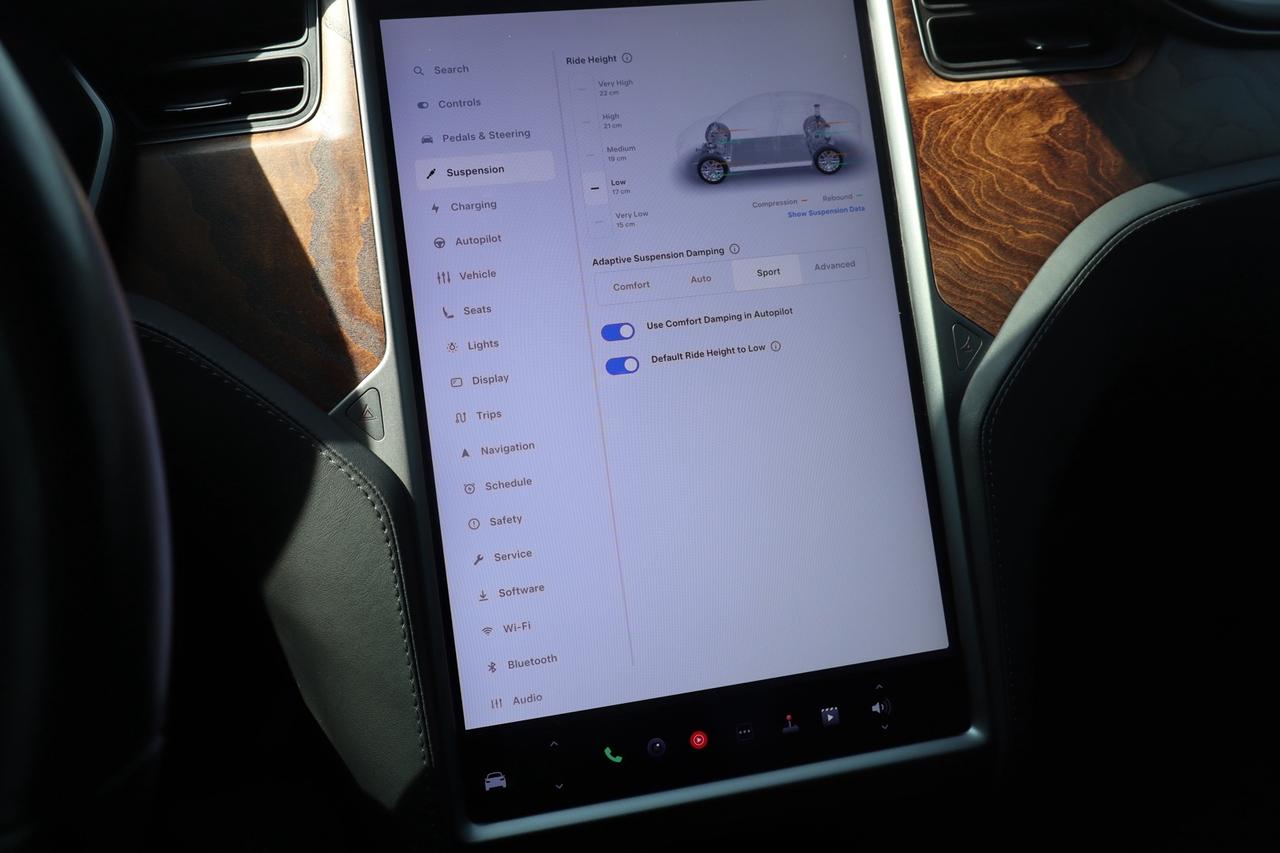 2019 Tesla Model X Long Range   FSD   6 Passenger   Dual Motor Photo