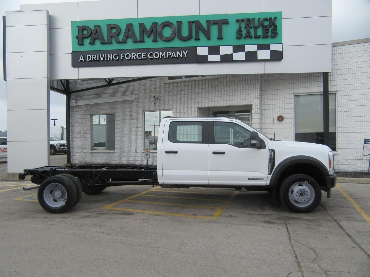 2024 Ford F-550 4X4 CREW CAB DIESEL CAB & CHASSIS Photo