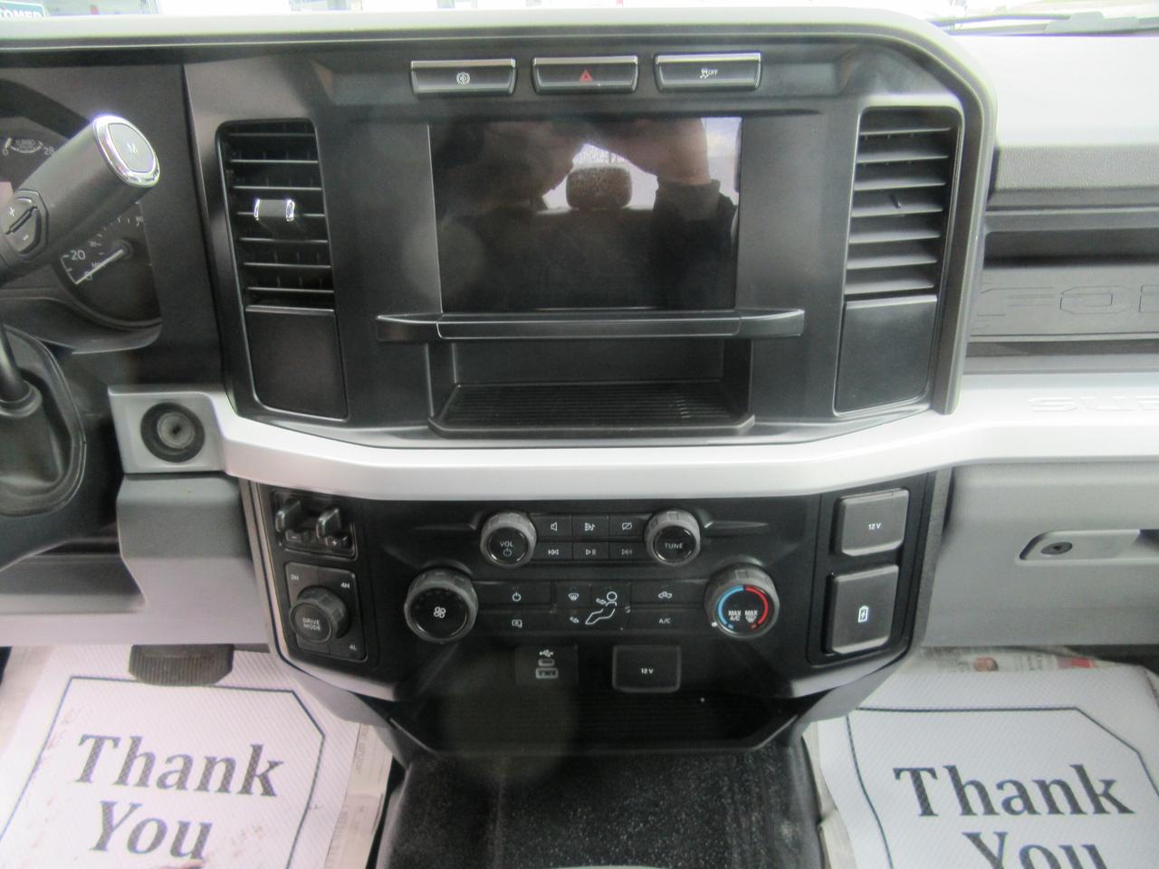 2024 Ford F-550 4X4 CREW CAB DIESEL CAB & CHASSIS Photo
