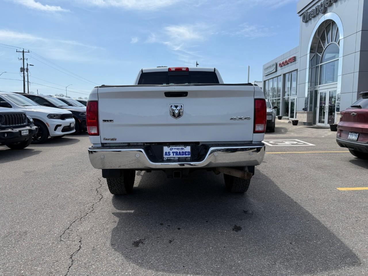 2016 RAM 2500 4WD Crew Cab 149  SLT Photo