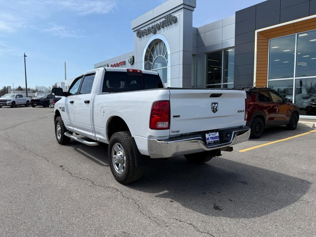 2016 RAM 2500 4WD Crew Cab 149  SLT Photo