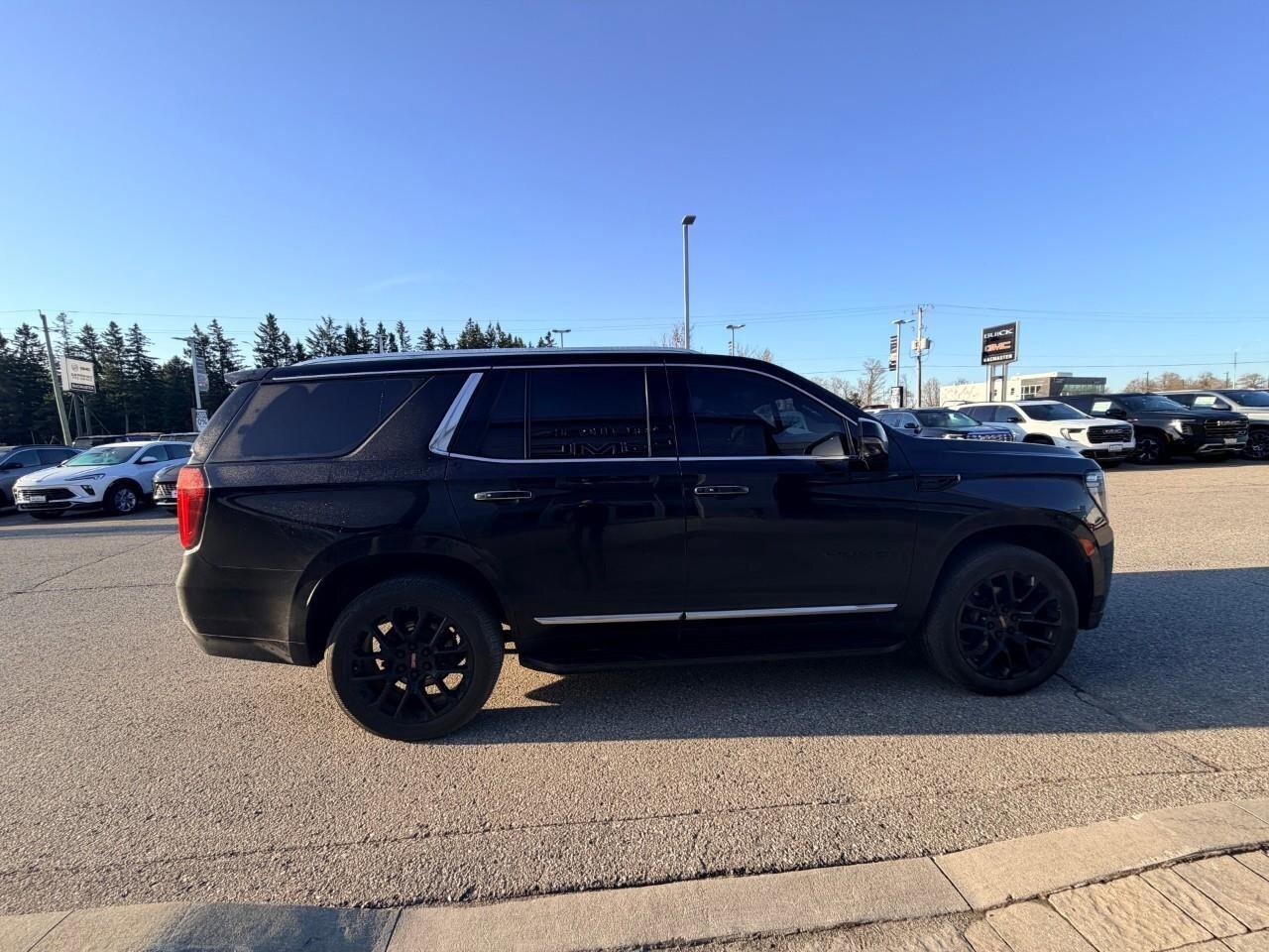 2023 GMC Yukon SLTSLT, 5.3L V8, 4X4, LEATHER, BOSE, 1-OWNER, CERT Photo