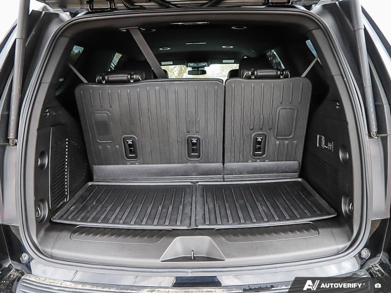 2023 GMC Yukon SLTSLT, 5.3L V8, 4X4, LEATHER, BOSE, 1-OWNER, CERT Photo