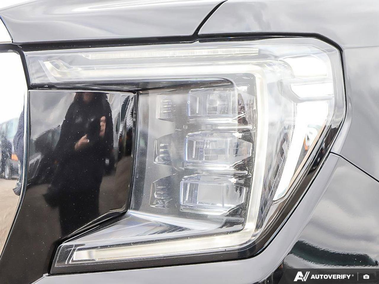 2023 GMC Yukon SLTSLT, 5.3L V8, 4X4, LEATHER, BOSE, 1-OWNER, CERT Photo