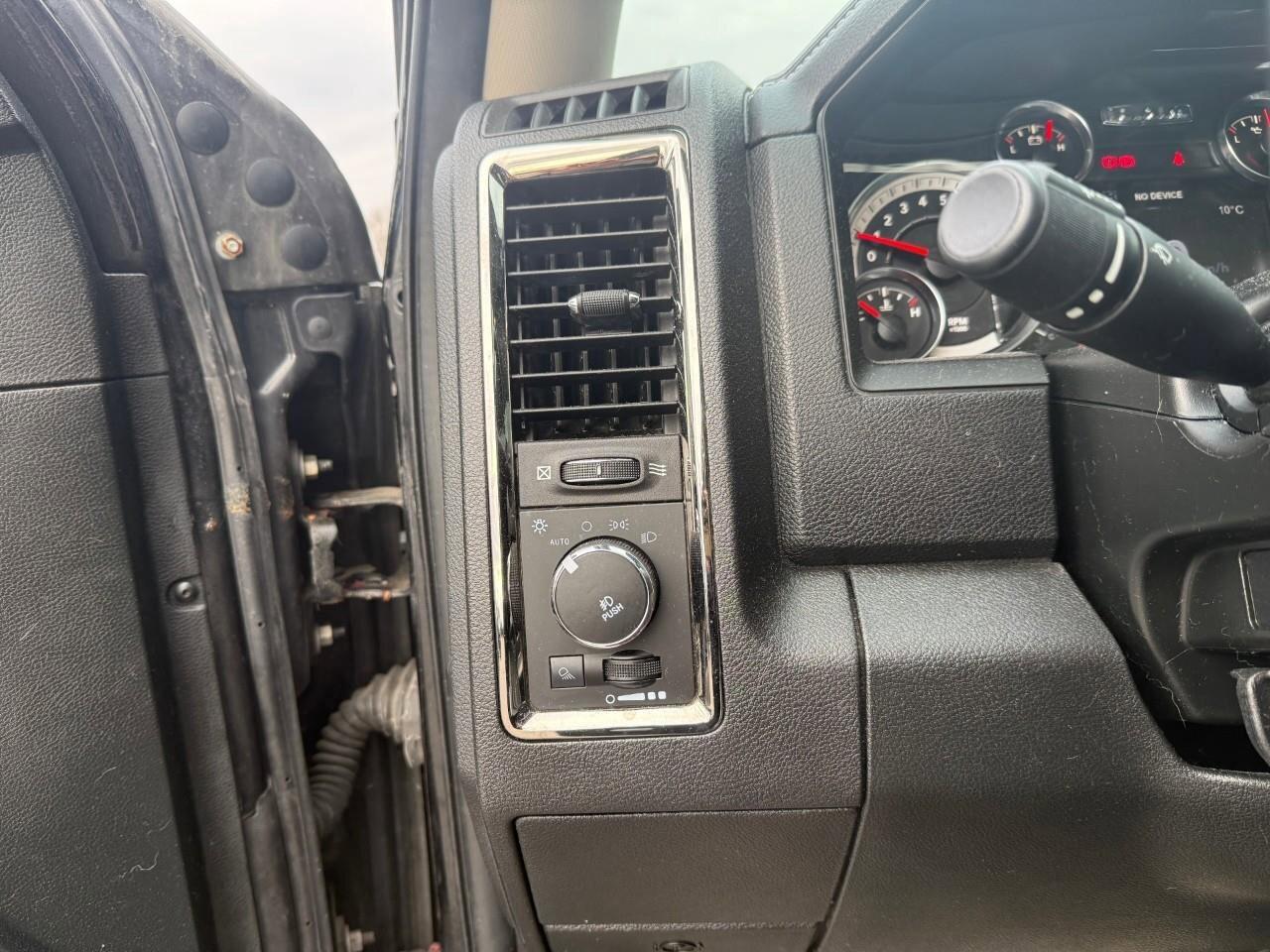 2018 RAM 1500 Sport 4x4 Crew Cab 5'7  Box -Ltd Avail- Photo