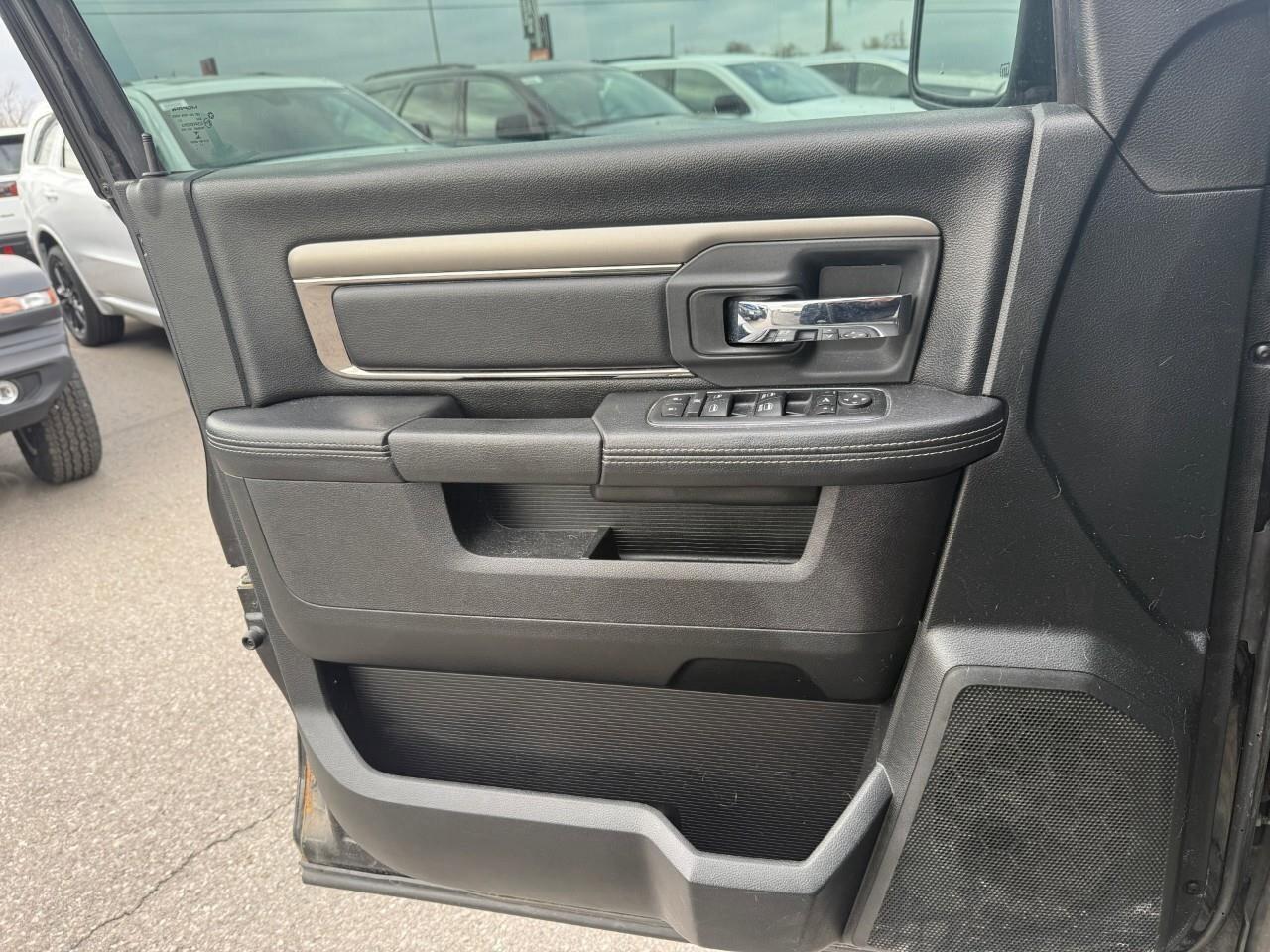 2018 RAM 1500 Sport 4x4 Crew Cab 5'7  Box -Ltd Avail- Photo